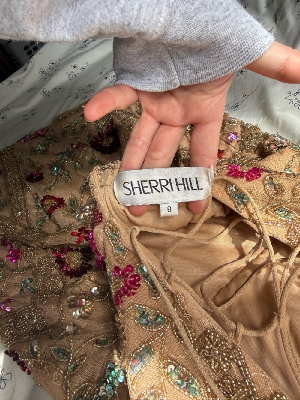 Sherri Hill Beige Sequin Floral Mini Dress - Picture 3 of 6